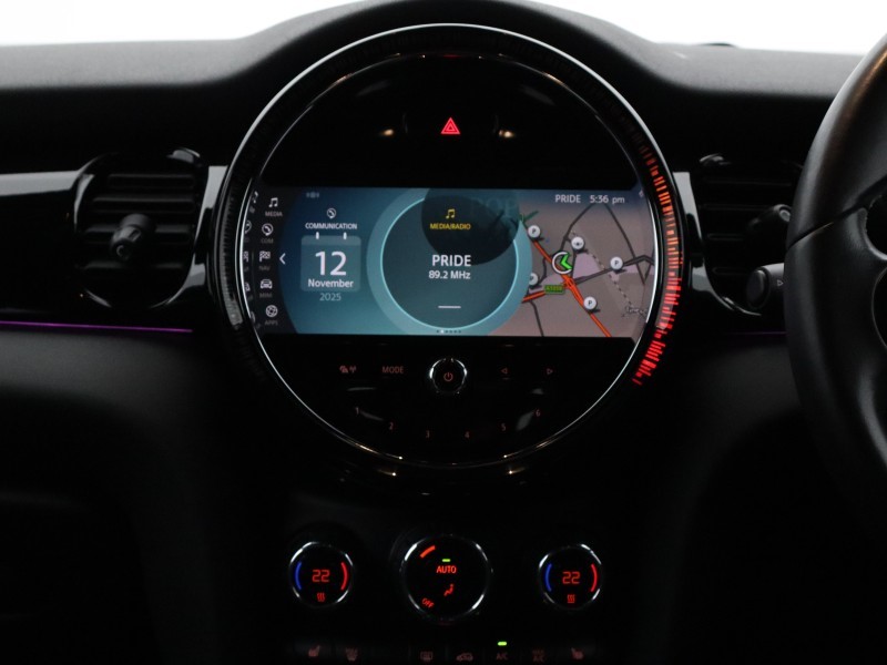 2022 (22) MINI HATCHBACK 1.5 Cooper Sport 5dr 5076017