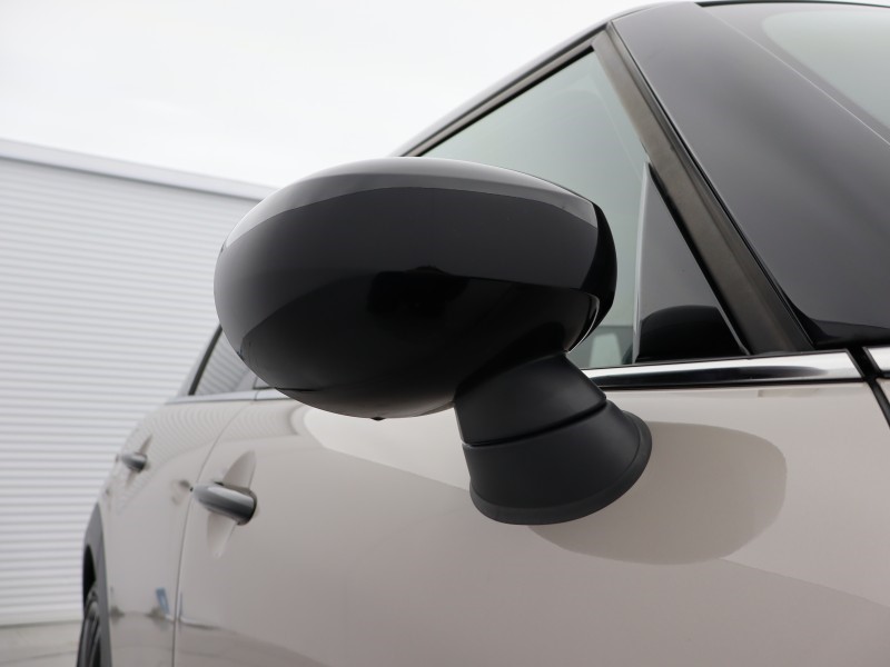 2022 (22) MINI HATCHBACK 1.5 Cooper Sport 5dr 5076009