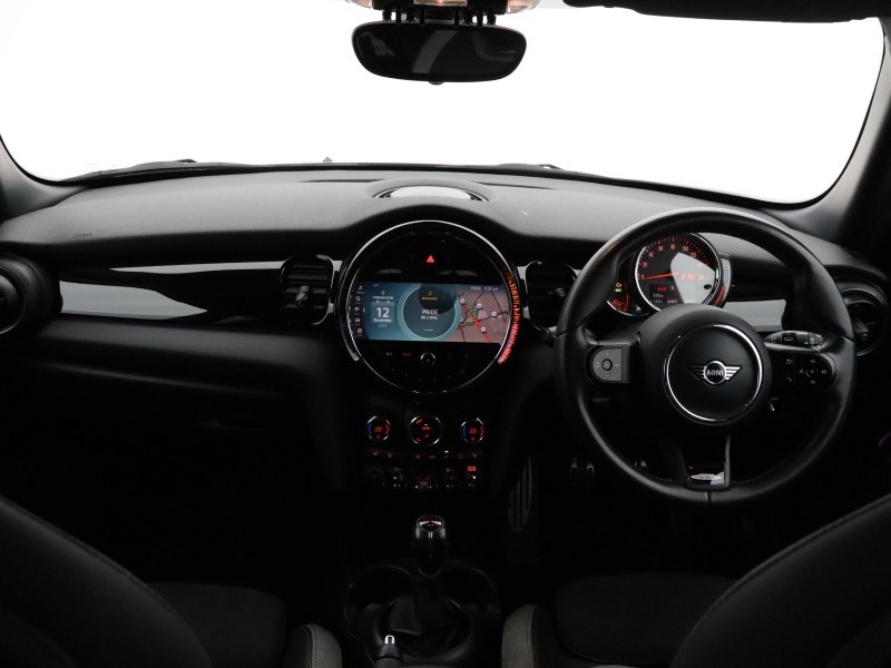 2022 (22) MINI HATCHBACK 1.5 Cooper Sport 5dr 5076015