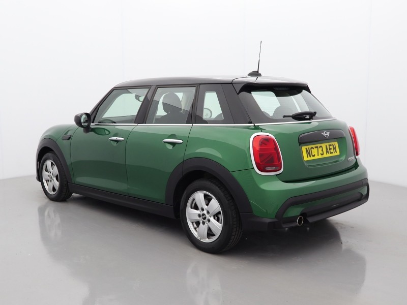 2024 (73) MINI HATCHBACK 1.5 Cooper Classic Premium 5dr