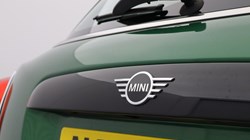 2024 (73) MINI HATCHBACK 1.5 Cooper Classic Premium 5dr 5071146