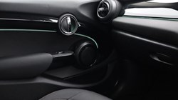 2024 (73) MINI HATCHBACK 1.5 Cooper Classic Premium 5dr 5071181