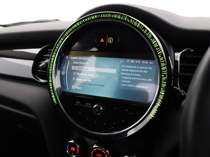 2024 (73) MINI HATCHBACK 1.5 Cooper Classic Premium 5dr 5071179