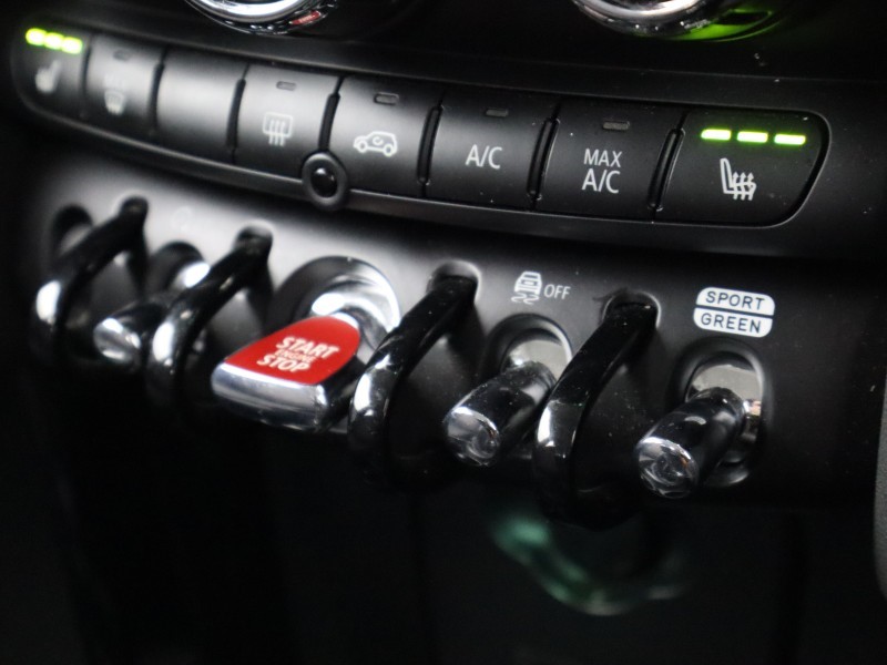 2024 (73) MINI HATCHBACK 1.5 Cooper Classic Premium 5dr 5071188