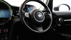 2024 (73) MINI HATCHBACK 1.5 Cooper Classic Premium 5dr 5071172