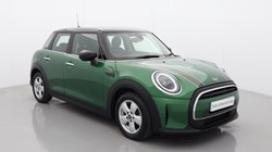 2024 (73) MINI HATCHBACK 1.5 Cooper Classic Premium 5dr 5071137