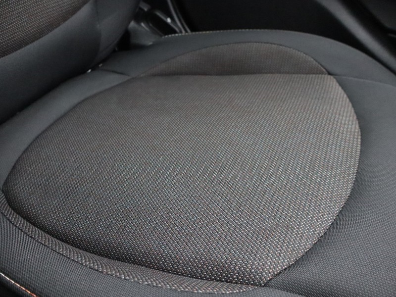 2024 (73) MINI HATCHBACK 1.5 Cooper Classic Premium 5dr 5071182