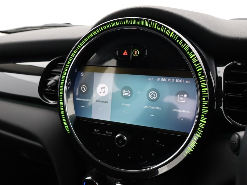 2024 (73) MINI HATCHBACK 1.5 Cooper Classic Premium 5dr 5071178