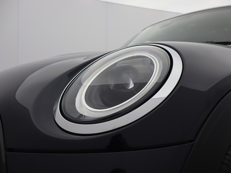 2022 (72) MINI HATCHBACK 1.5 Cooper Exclusive 5dr Auto 5194093