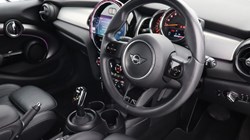 2022 (72) MINI HATCHBACK 1.5 Cooper Exclusive 5dr Auto 5194101
