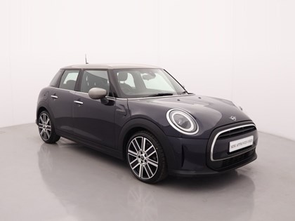 2022 (72) MINI HATCHBACK 1.5 Cooper Exclusive 5dr Auto