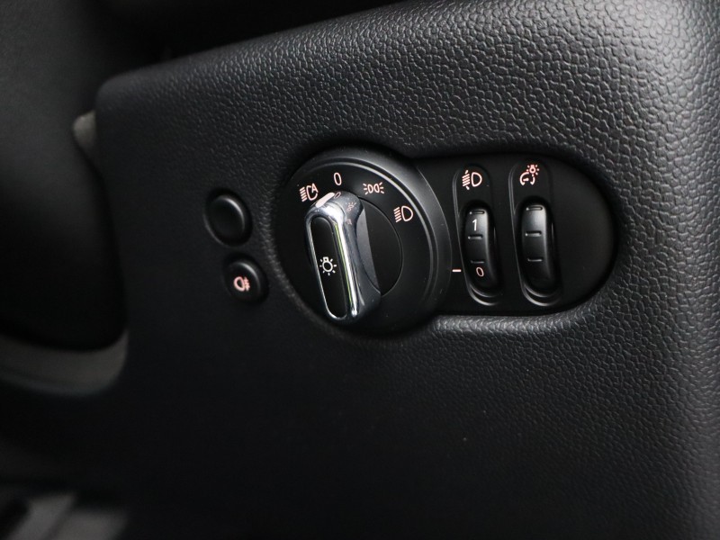 2022 (72) MINI HATCHBACK 1.5 Cooper Exclusive 5dr Auto 5194105