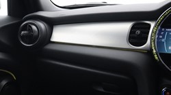 2022 (72) MINI HATCHBACK 1.5 Cooper Exclusive 5dr Auto 5194115