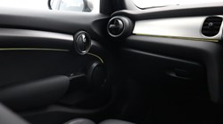 2022 (72) MINI HATCHBACK 1.5 Cooper Exclusive 5dr Auto 5194116