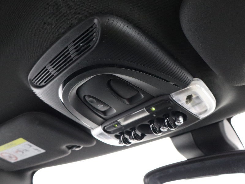 2022 (72) MINI HATCHBACK 1.5 Cooper Exclusive 5dr Auto 5194131