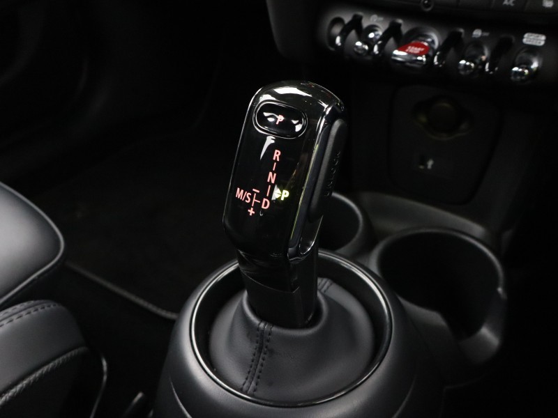 2022 (72) MINI HATCHBACK 1.5 Cooper Exclusive 5dr Auto 5194132