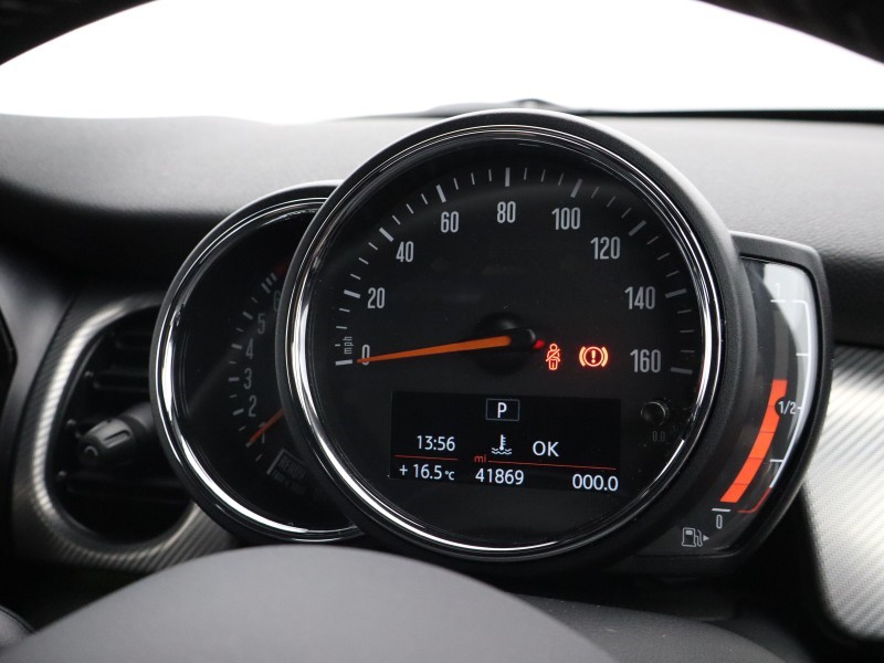 2022 (72) MINI HATCHBACK 1.5 Cooper Exclusive 5dr Auto 5194118