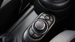 2024 (73) MINI HATCHBACK 1.5 Cooper Sport Premium 3dr Auto 5037901