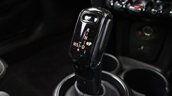 2024 (73) MINI HATCHBACK 1.5 Cooper Sport Premium 3dr Auto 5037900