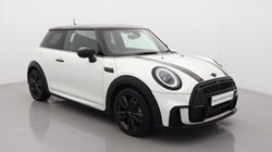 2024 (73) MINI HATCHBACK 1.5 Cooper Sport Premium 3dr Auto 5060594