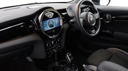 2024 (73) MINI HATCHBACK 1.5 Cooper Sport Premium 3dr Auto 5037891