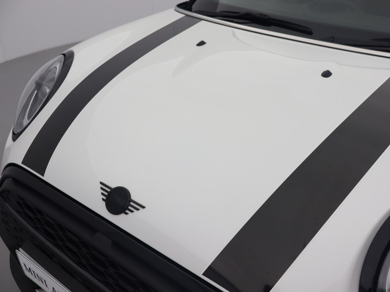 2024 (73) MINI HATCHBACK 1.5 Cooper Sport Premium 3dr Auto 5037865