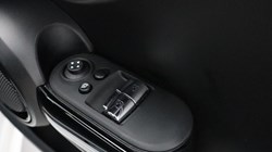 2024 (73) MINI HATCHBACK 1.5 Cooper Sport Premium 3dr Auto 5037877