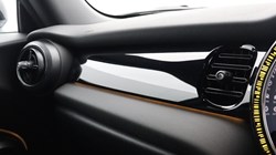 2024 (73) MINI HATCHBACK 1.5 Cooper Sport Premium 3dr Auto 5037888