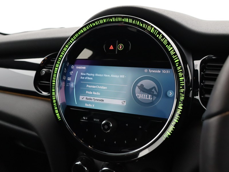 2024 (73) MINI HATCHBACK 1.5 Cooper Sport Premium 3dr Auto 5037897