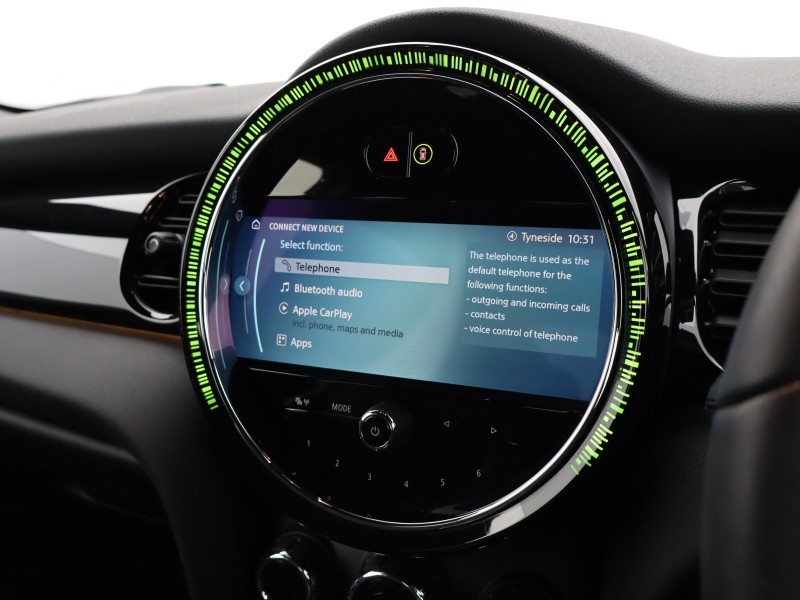 2024 (73) MINI HATCHBACK 1.5 Cooper Sport Premium 3dr Auto 5037898