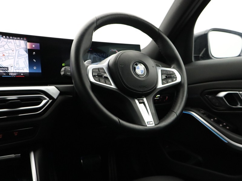 2023 (73) BMW 3 SERIES 320i M Sport 4dr Step Auto 5183397