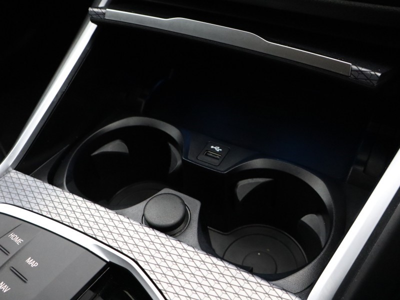 2023 (73) BMW 3 SERIES 320i M Sport 4dr Step Auto 5183403