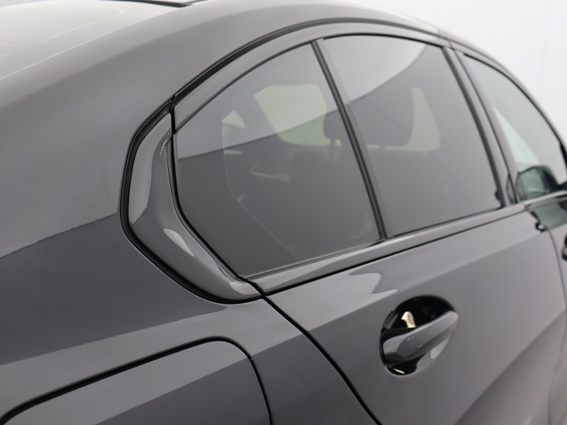 2023 (73) BMW 3 SERIES 320i M Sport 4dr Step Auto 5183366