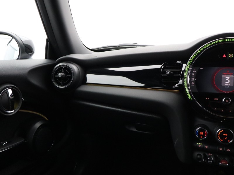 2023 (23) MINI HATCHBACK 2.0 Cooper S Sport Premium 3dr Auto 5127425