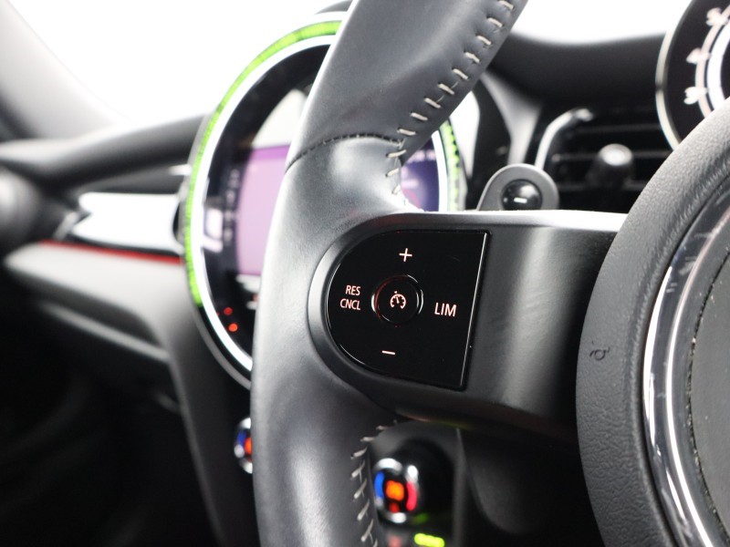 2023 (23) MINI HATCHBACK 2.0 Cooper S Sport Premium 3dr Auto 5127402