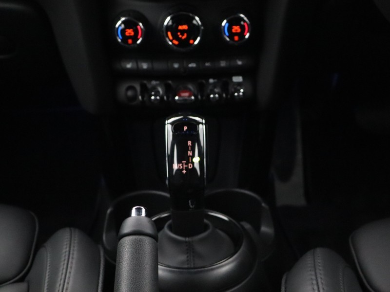 2023 (23) MINI HATCHBACK 1.5 Cooper Exclusive Premium 5dr Auto 5057177