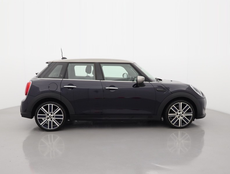 2023 (23) MINI HATCHBACK 1.5 Cooper Exclusive Premium 5dr Auto 5057151
