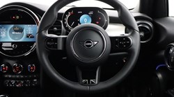 2023 (23) MINI HATCHBACK 1.5 Cooper Exclusive Premium 5dr Auto 5057175