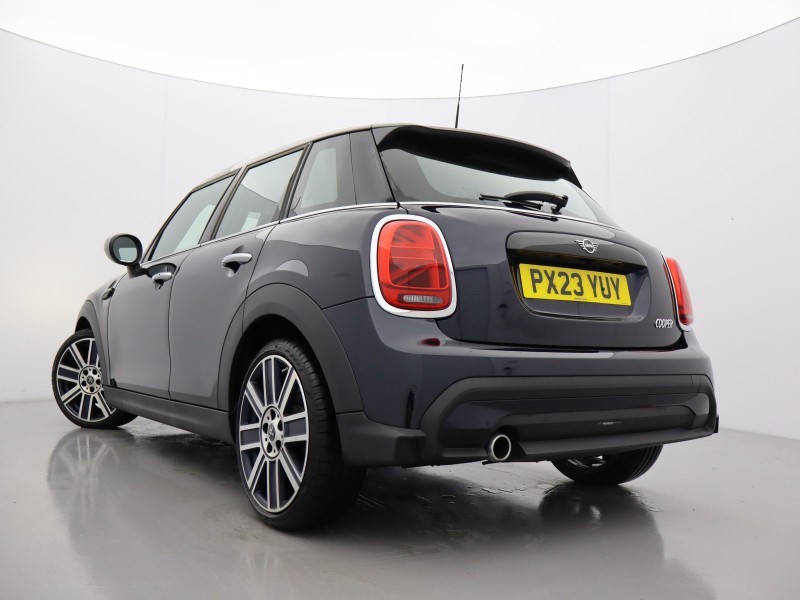 2023 (23) MINI HATCHBACK 1.5 Cooper Exclusive Premium 5dr Auto 5057166