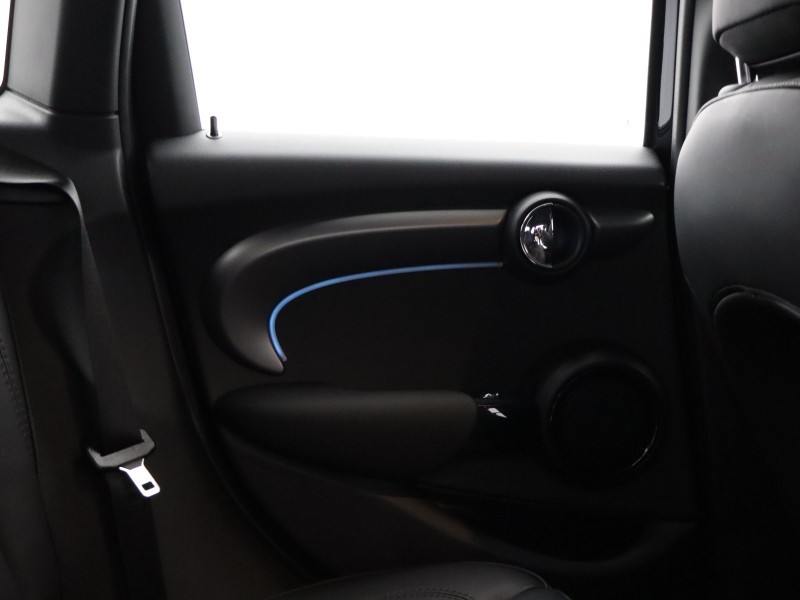 2023 (23) MINI HATCHBACK 1.5 Cooper Exclusive Premium 5dr Auto 5057172