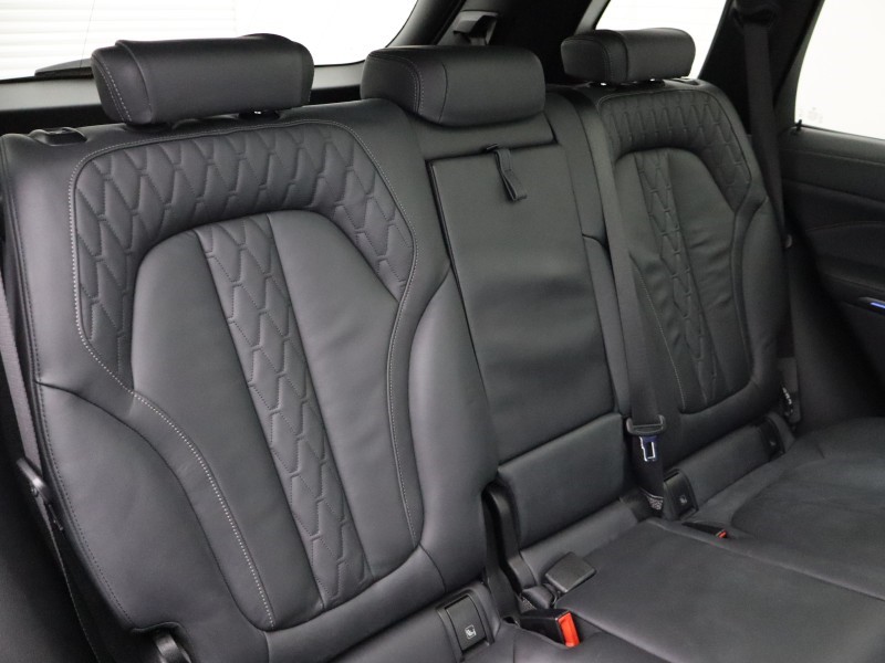 2018 (68) BMW X5 xDrive30d M Sport 5dr Auto 5040340