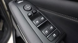 2018 (68) BMW X5 xDrive30d M Sport 5dr Auto 5040334