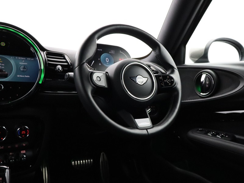 2022 (72) MINI CLUBMAN 1.5 Cooper Shadow Edition 6dr Auto 5083592