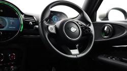 2022 (72) MINI CLUBMAN 1.5 Cooper Shadow Edition 6dr Auto 5083592