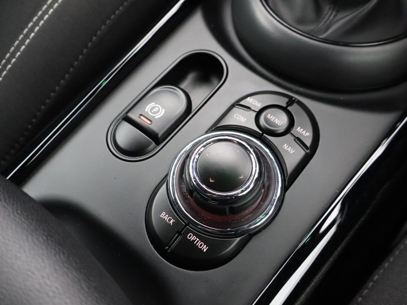 2022 (72) MINI CLUBMAN 1.5 Cooper Shadow Edition 6dr Auto 5083604