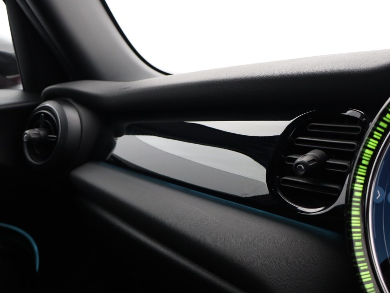 2022 (22) MINI HATCHBACK 1.5 Cooper Sport 5dr 5082429