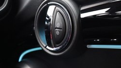 2022 (22) MINI HATCHBACK 1.5 Cooper Sport 5dr 5082440