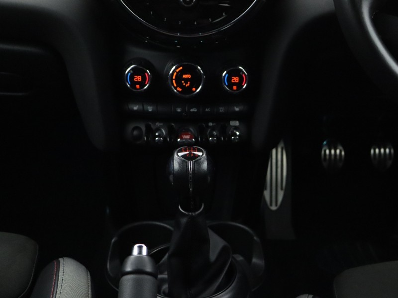 2022 (22) MINI HATCHBACK 1.5 Cooper Sport 5dr 5082413