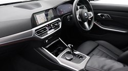 2021 (71) BMW 3 SERIES 318i M Sport 5dr Step Auto 5049699