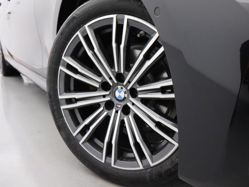 2021 (71) BMW 3 SERIES 318i M Sport 5dr Step Auto 5049696